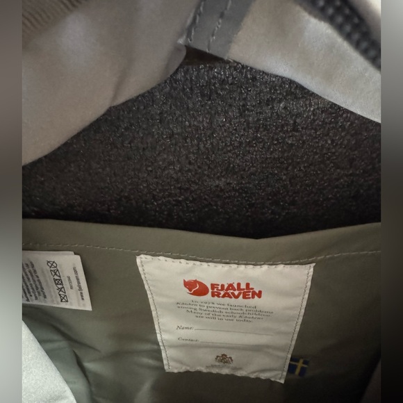 NWT Fjallraven Kanken Fog Backpack - Picture 5 of 5